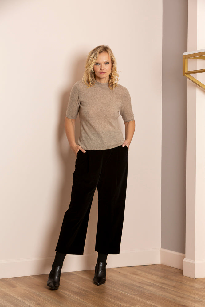 Mya 100% Cashmere Short Sleeve Mock Neck Sweater