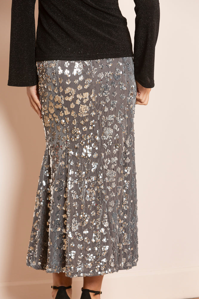 Viviana Cotton Blended Trumpet Skirt with Sequin Detail